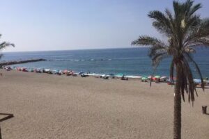 Apartamento 1&ordm; linea playa Torrenueva Costa, Granada