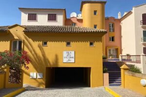 Apartamento con vistas panor&aacute;micas El Pez Volador Sotogrande Holidays