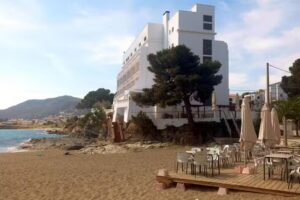 Apartamento de 2 dormitorios , Playa Grifeu
