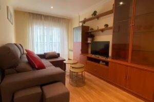 APARTAMENTO FUNCIONAL LALIN-CENTRO