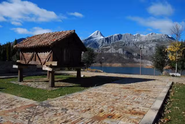 Apartamento Plaza De Los Pueblos