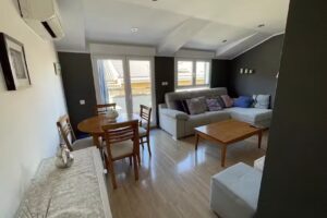 Apartamento tur&iacute;stico &laquo;&Aacute;tico junto a mercado central con parking gratuito&raquo;