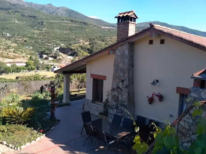 Apartamento Tur&iacute;stico Casa Valeriana