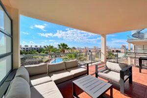 Apartamento Tur&iacute;stico en Panor&aacute;mica Golf