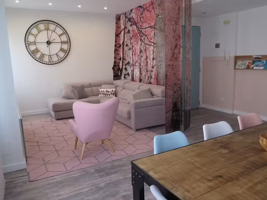 Apartamento Tur&iacute;stico Vi-Vi (Vida en Vitoria)