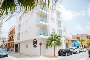 Apartamentos 525 Los Alc&aacute;zares