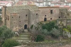 Apartamentos Altozano