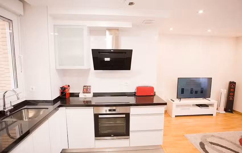 APARTAMENTOS AMAIUR 1