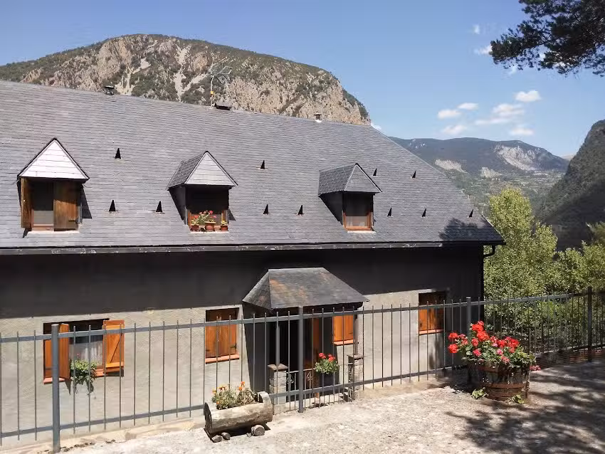 Apartamentos Apinals