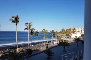 Apartamentos Atl&aacute;ntico Playa