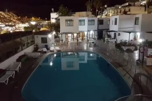 Apartamentos Boston S.L.