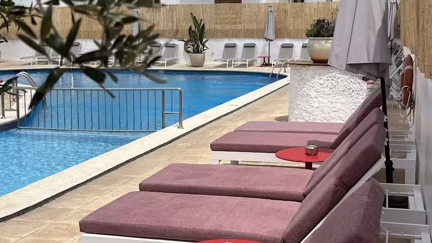 Apartamentos Boutique Poniente Playa