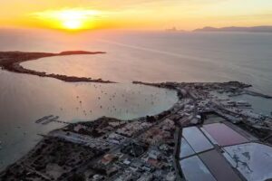 Apartamentos Can Vicent Castell&oacute;