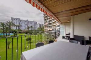 Apartamentos C&aacute;rmenes Gand&iacute;a Playa by Valentia