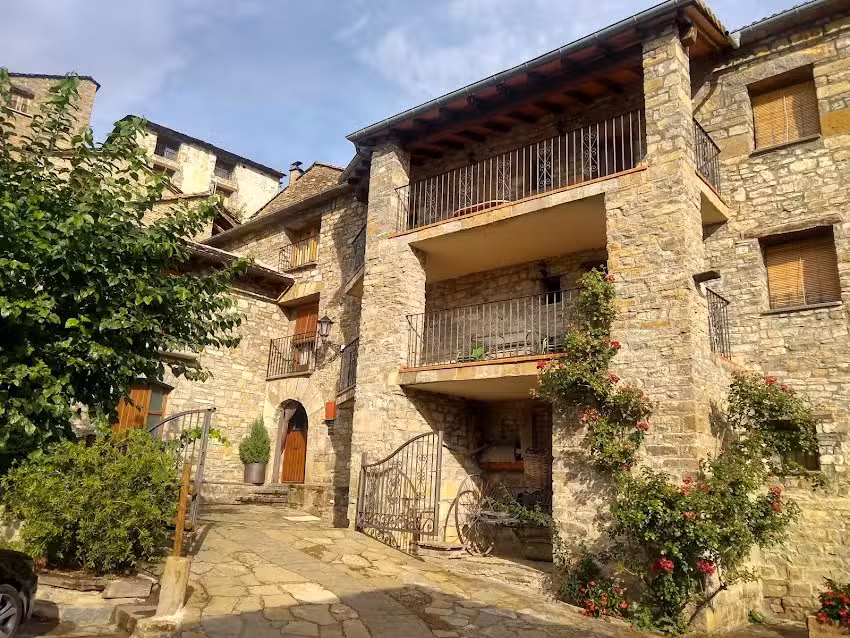 Apartamentos Casa Cosculluela