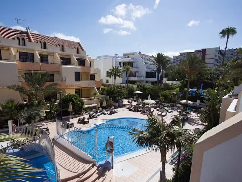 Apartamentos Colon 2