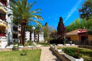 Apartamentos C&oacute;rcega Palmyra