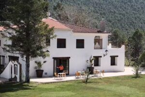Apartamentos Cortijo Pe&ntilde;ardera &ndash; Tu refugio de Monta&ntilde;a