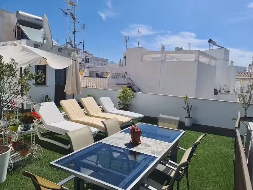 Apartamentos El Barrio