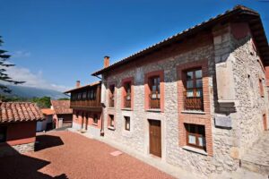 Apartamentos El Cueto de los Collado