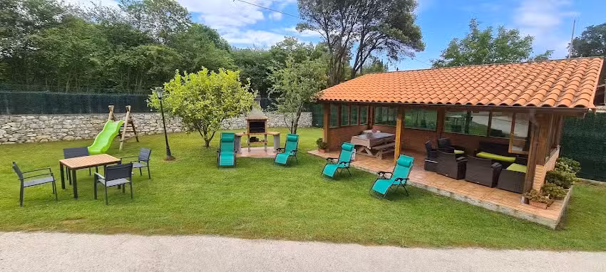 APARTAMENTOS EL PRADON DE SANTA MARINA