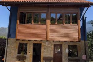 Apartamentos El R&iacute;o