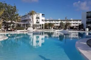 Apartamentos El Tr&eacute;bol