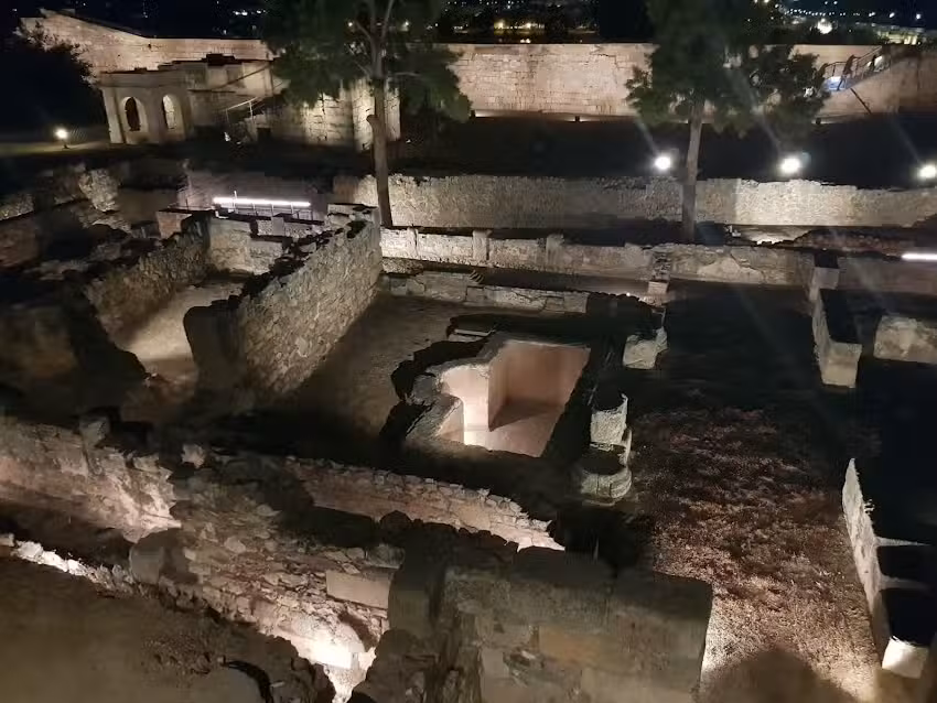 Apartamentos Emperador de M&eacute;rida