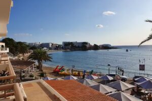 Apartamentos Es Canyer