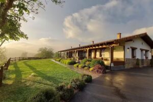 Apartamentos Fuente El G&uuml;eyu