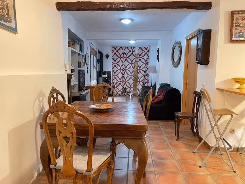 Apartamentos La abad&iacute;a de Mont Rebei