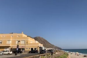 Apartamentos La Almadraba