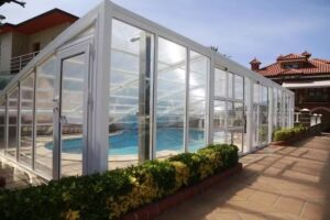 Apartamentos La Arena