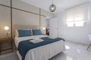 Apartamentos La BRUJULA by Cadiz4Rentals