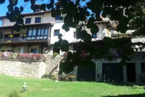 Apartamentos La Casa de la Abuela