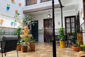 Apartamentos La Casa Del Azafr&aacute;n