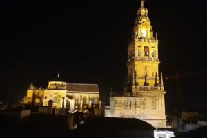 Apartamentos La Hoguera