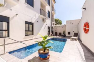 Apartamentos La Laguna (Fuente de Piedra)