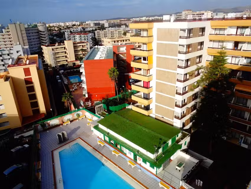 Apartamentos Las Arenas