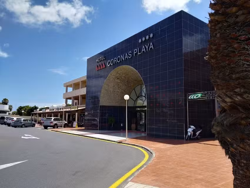 Apartamentos Las Coronas