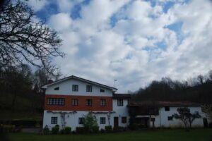 Apartamentos Les Piperes