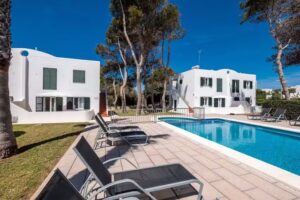 Apartamentos Llebeig