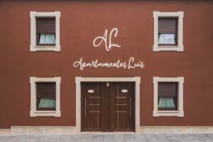 Apartamentos Luis