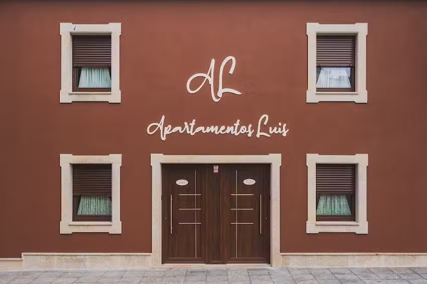 Apartamentos Luis