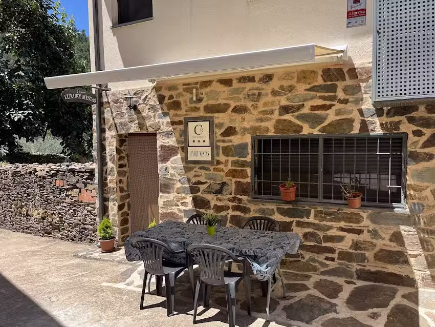 Apartamentos Luxury Mestas