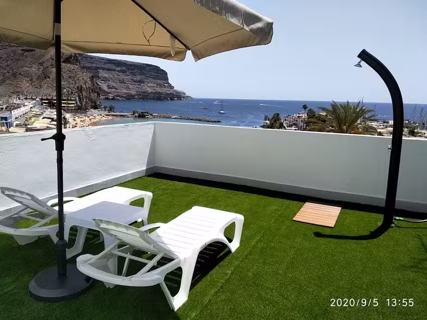Apartamentos Mele Sky Beach