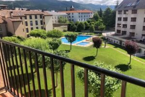 Apartamentos MIMA2 Jaca