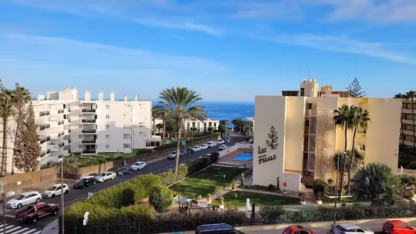 Apartamentos Montemar