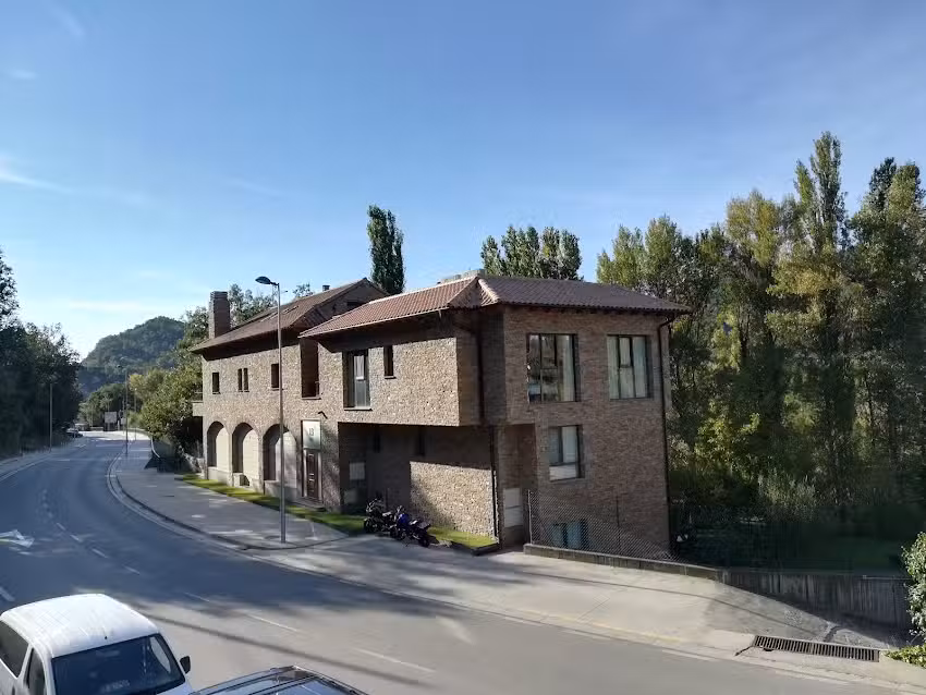 Apartamentos Ordesa A&iacute;nsa