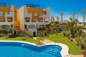 Apartamentos Para&iacute;so Playa